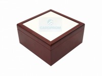 Шкатулка SPH66BR ювелирная коробка с керам. шильдой 6х6" коричневая
